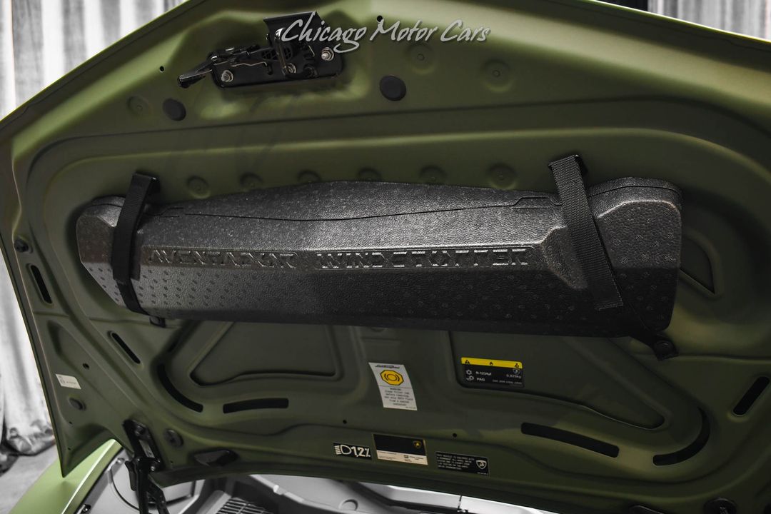 2022 Lamborghini Aventador