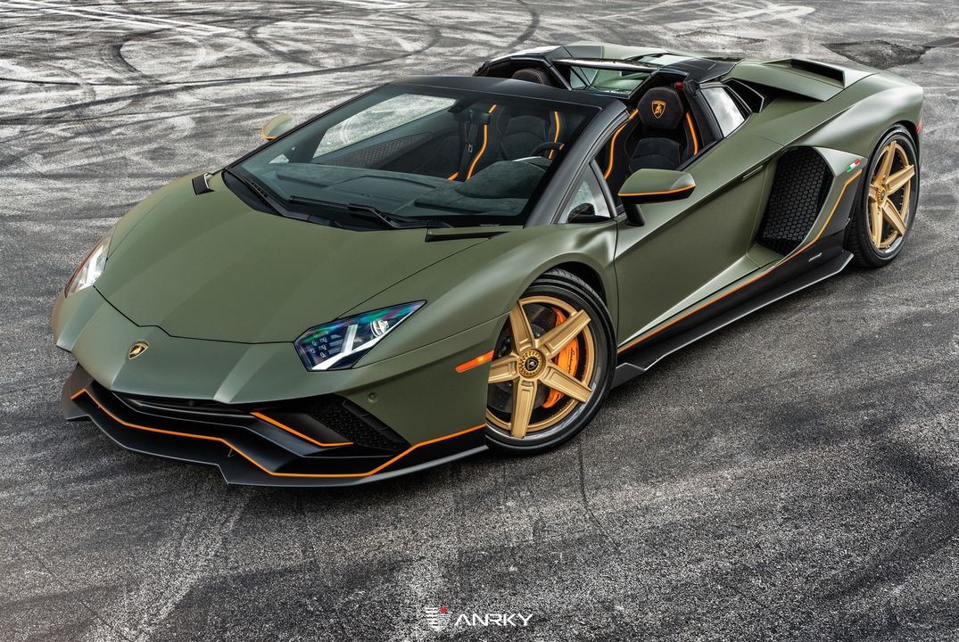 2022 Lamborghini Aventador