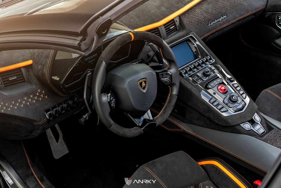 2022 Lamborghini Aventador