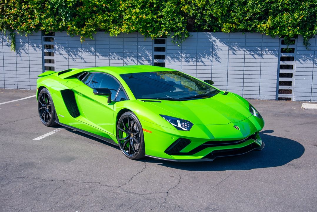 2018 Lamborghini Aventador
