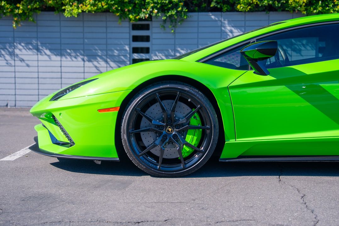 2018 Lamborghini Aventador