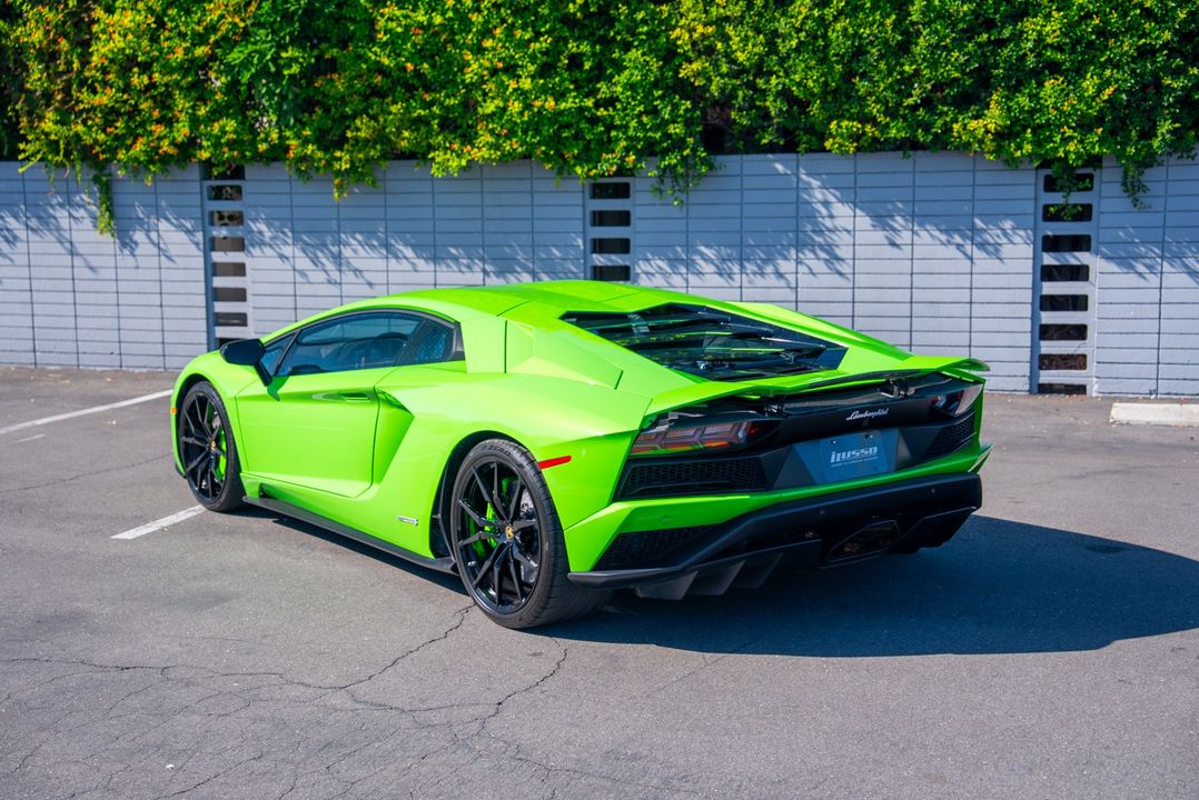 2018 Lamborghini Aventador