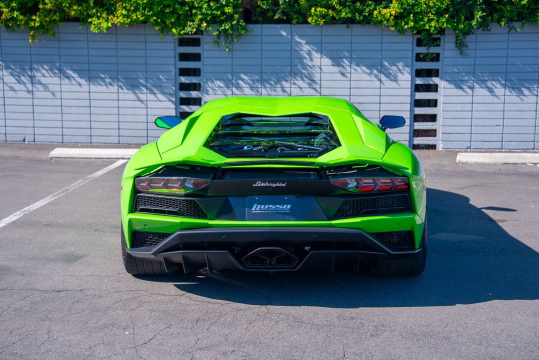 2018 Lamborghini Aventador