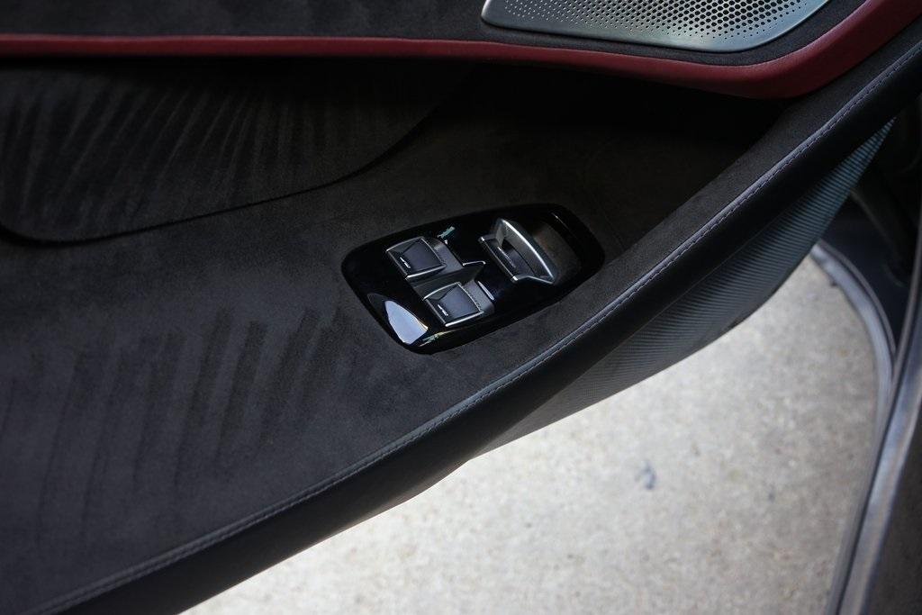 2021 McLaren GT