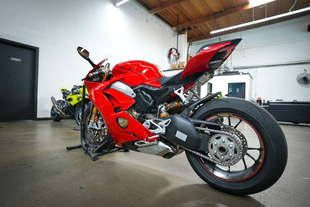 2019 Ducati Panigale V4 S