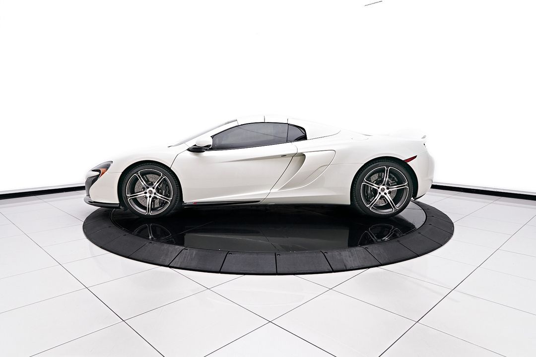 2015 McLaren 650S