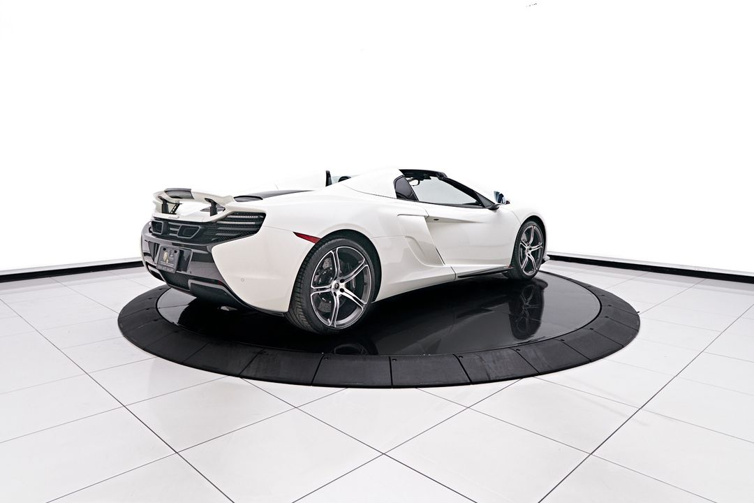 2015 McLaren 650S