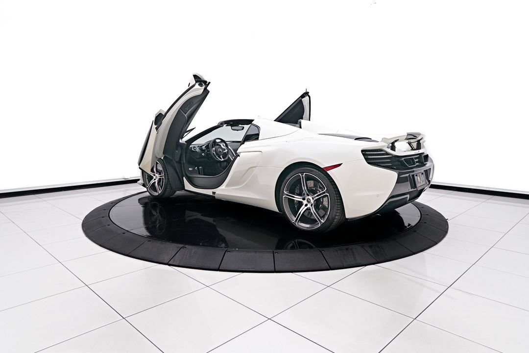 2015 McLaren 650S
