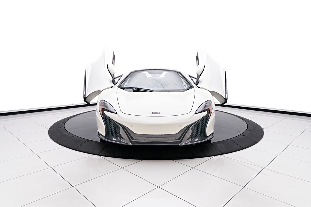 2015 McLaren 650S
