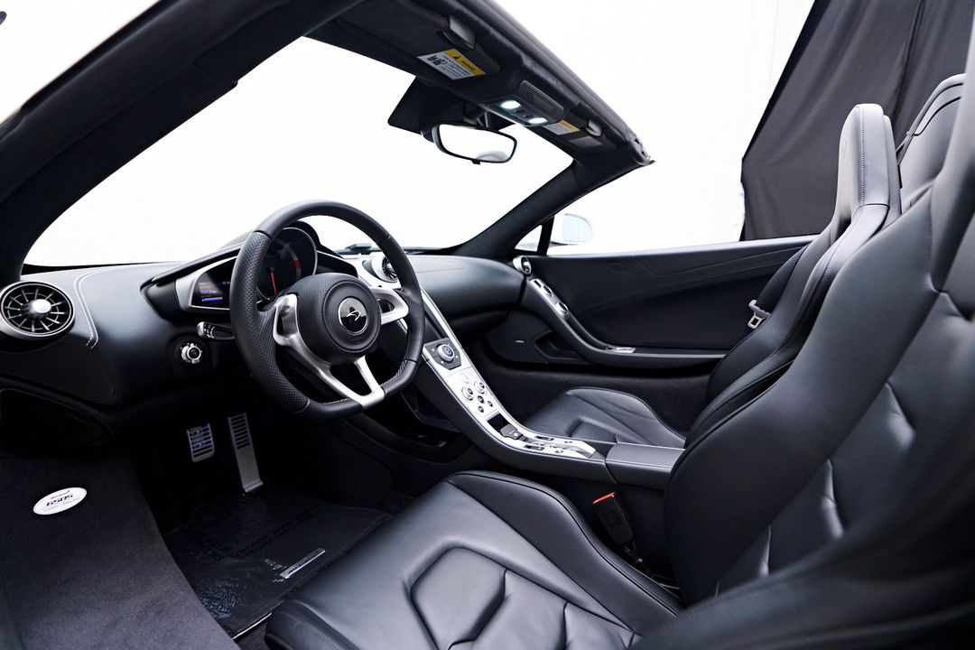 2015 McLaren 650S