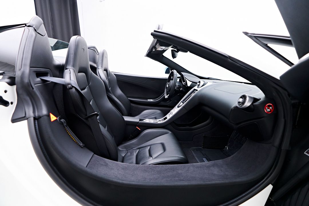 2015 McLaren 650S