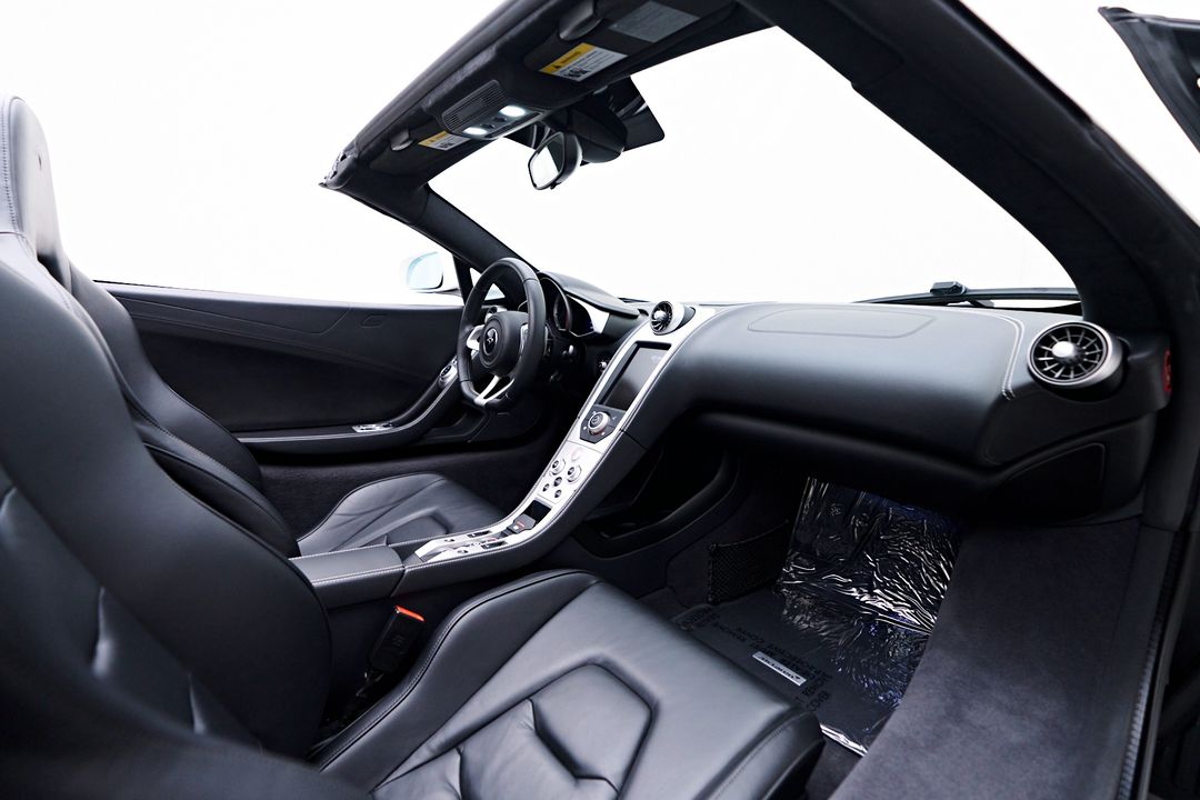 2015 McLaren 650S