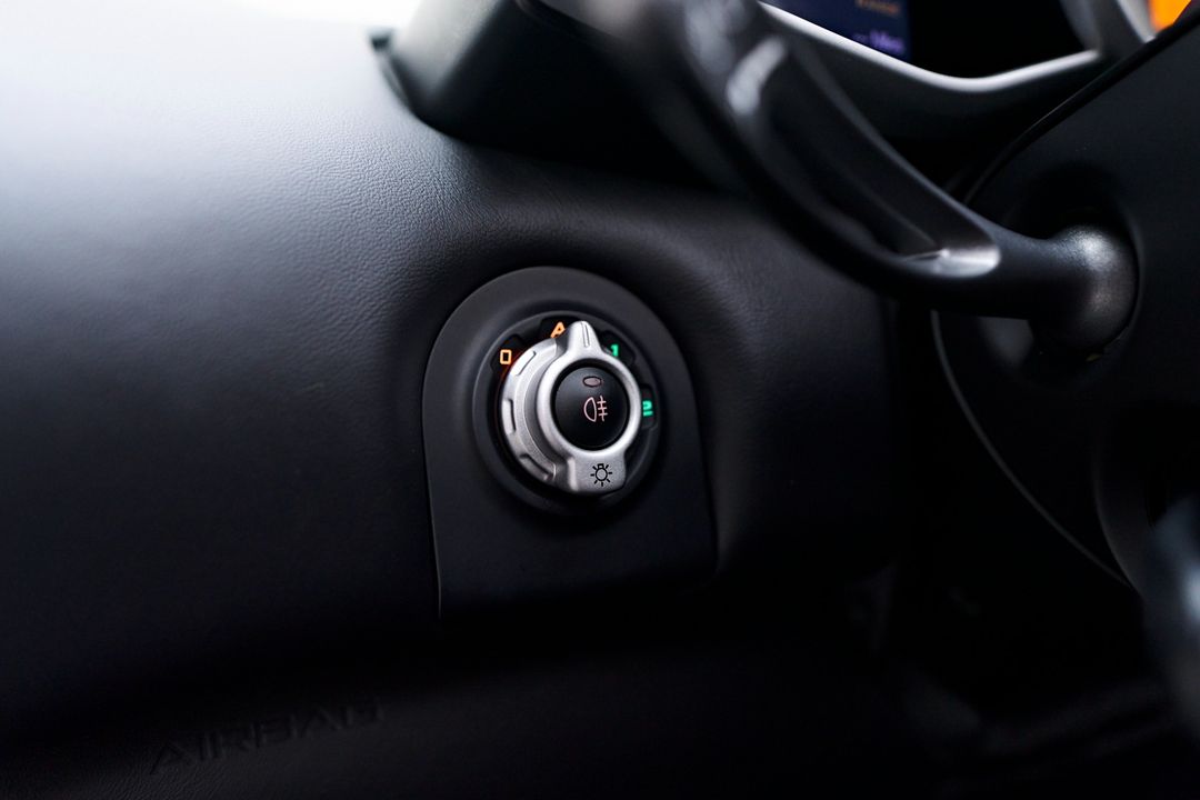 2015 McLaren 650S