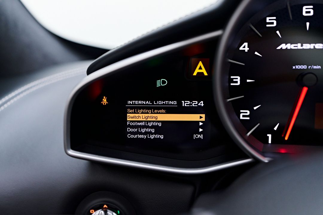 2015 McLaren 650S