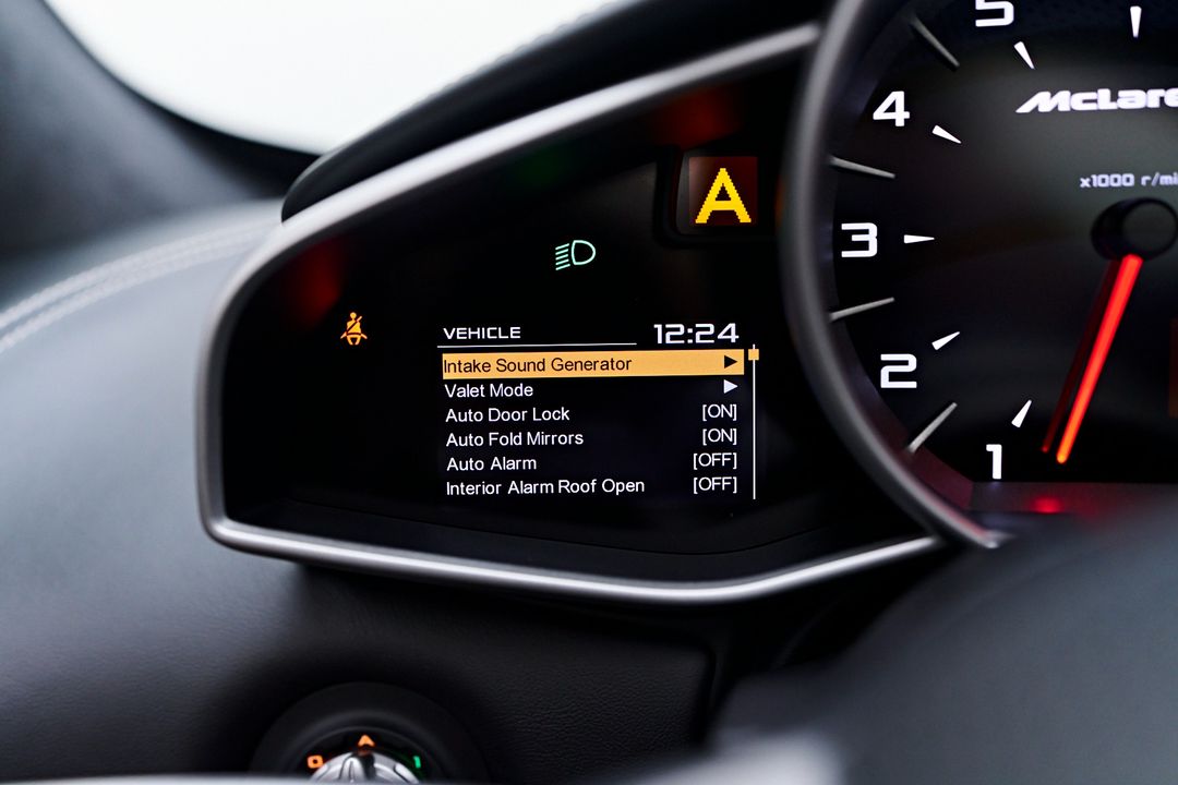 2015 McLaren 650S