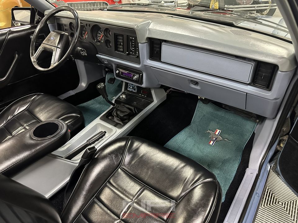 1984 Ford Mustang