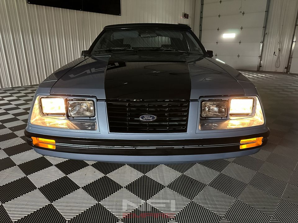 1984 Ford Mustang
