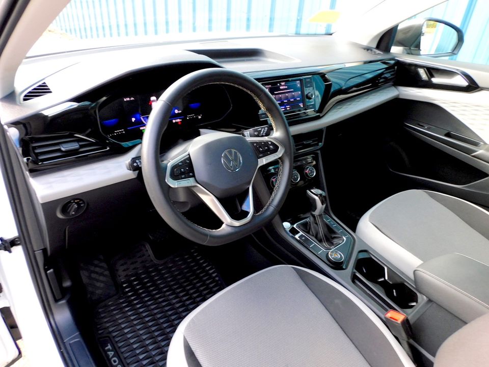 2023 Volkswagen Taos
