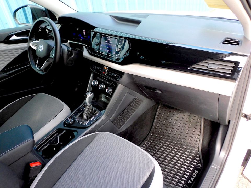 2023 Volkswagen Taos