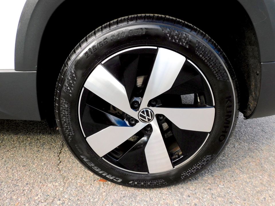 2023 Volkswagen Taos