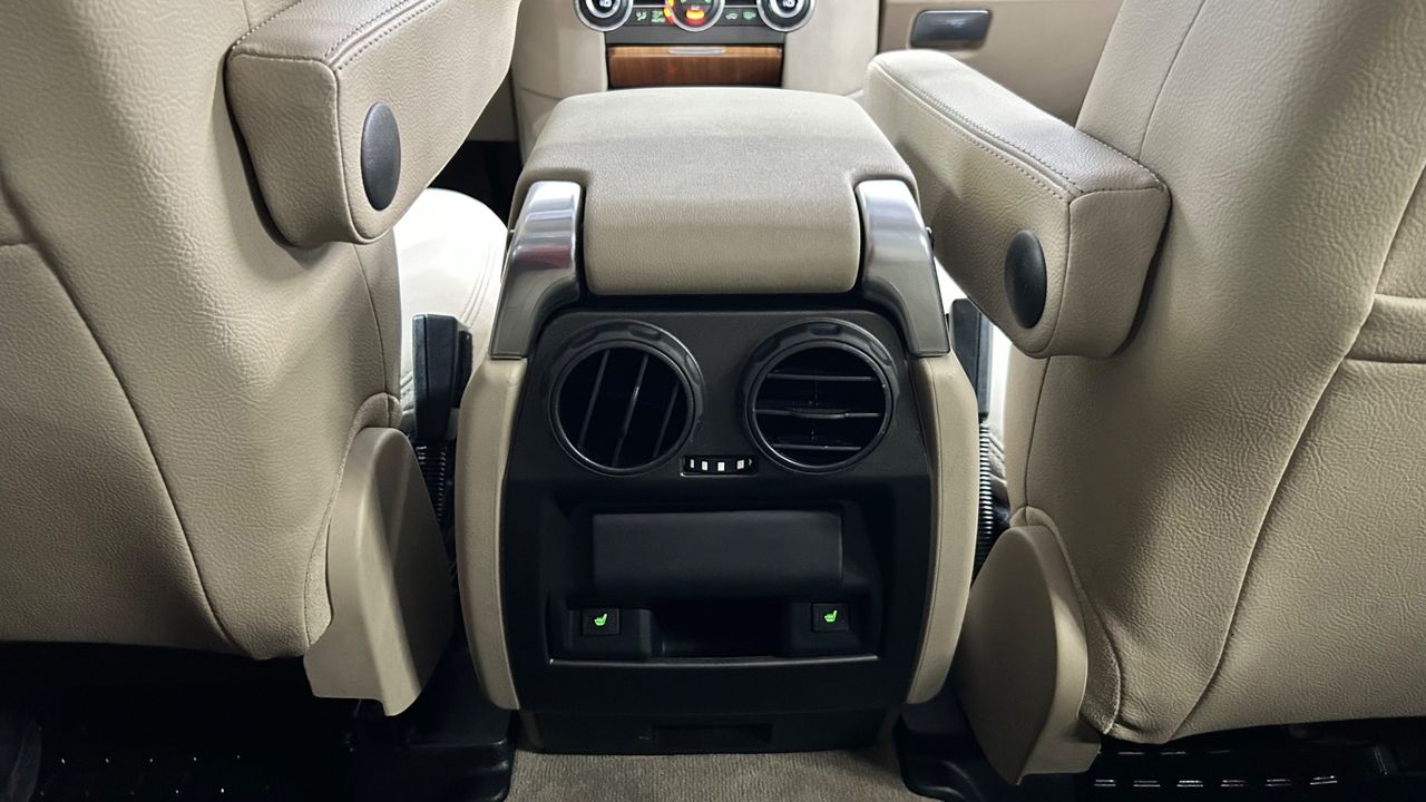 2016 Land Rover LR4