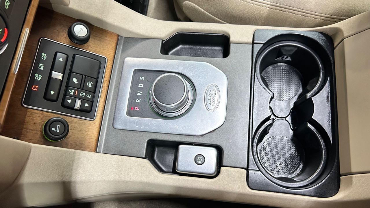 2016 Land Rover LR4
