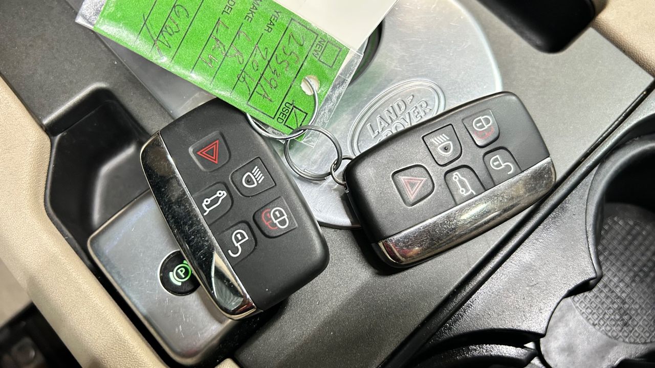 2016 Land Rover LR4