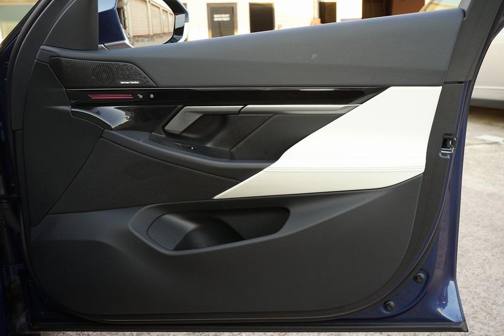 2025 BMW 5 Series