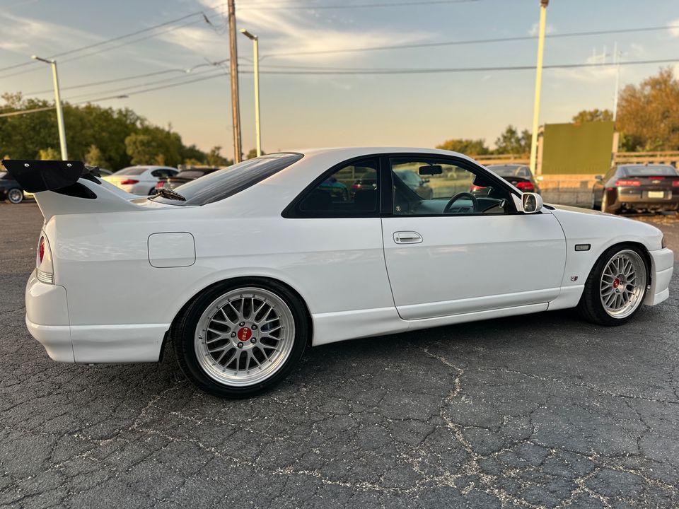 1995 Nissan Skyline R33