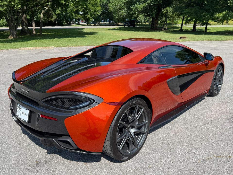 2017 McLaren 570S