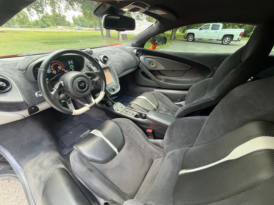 2017 McLaren 570S