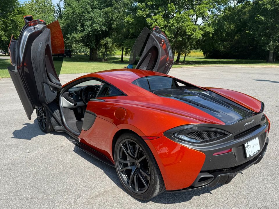 2017 McLaren 570S