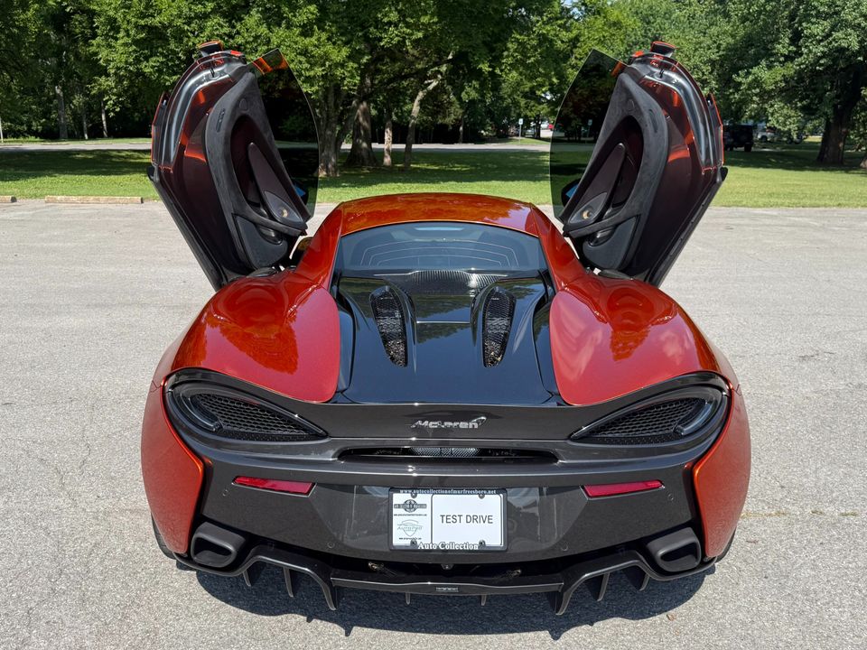 2017 McLaren 570S