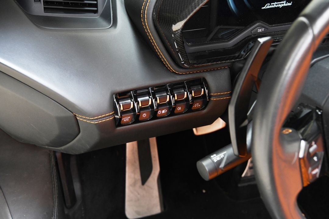 2018 Lamborghini Aventador