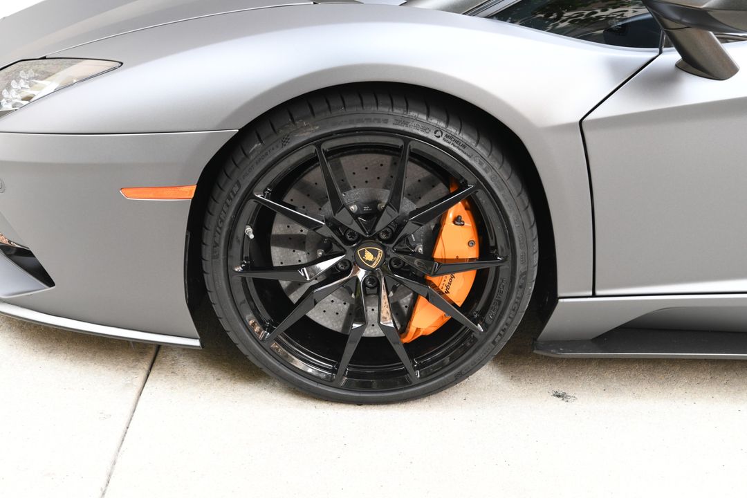 2018 Lamborghini Aventador