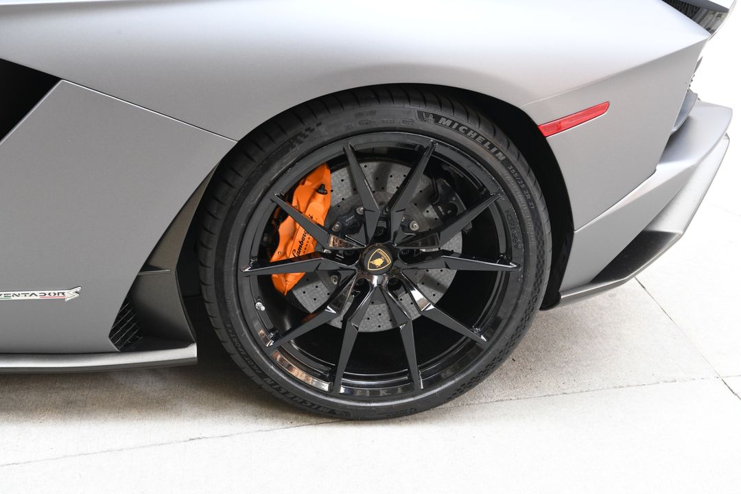 2018 Lamborghini Aventador