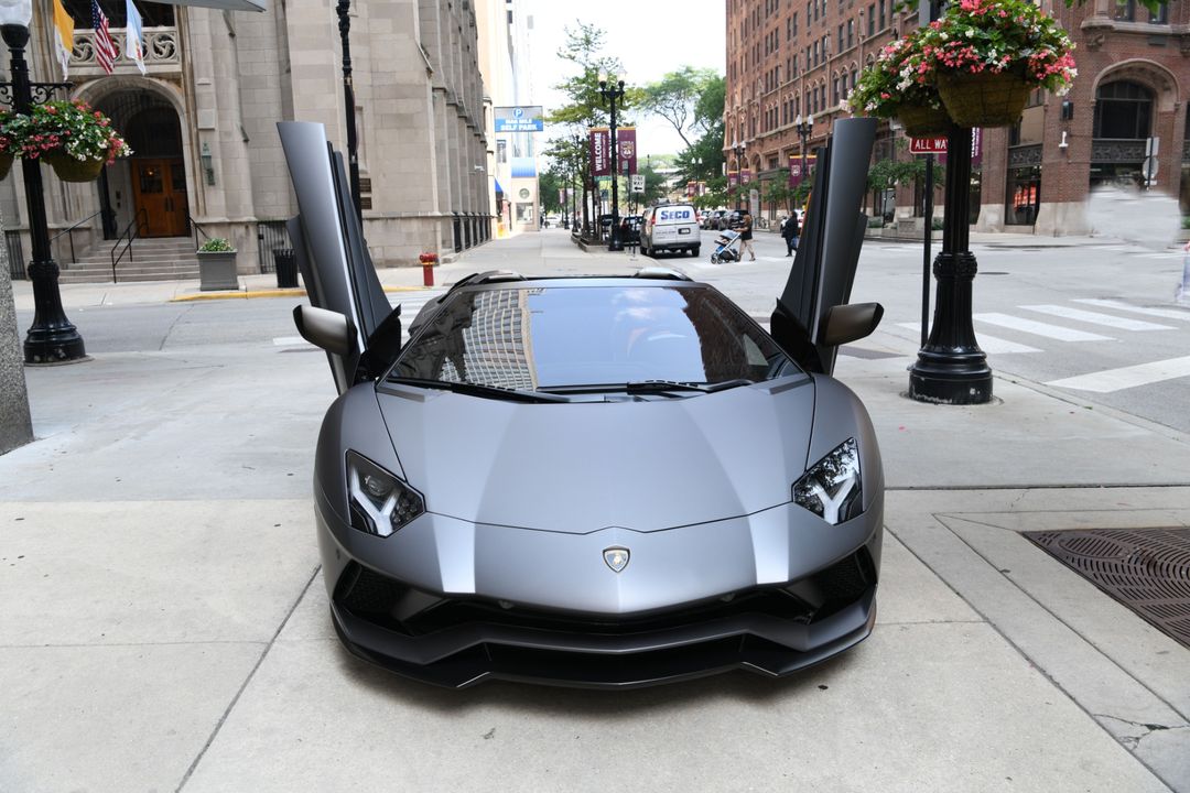 2018 Lamborghini Aventador