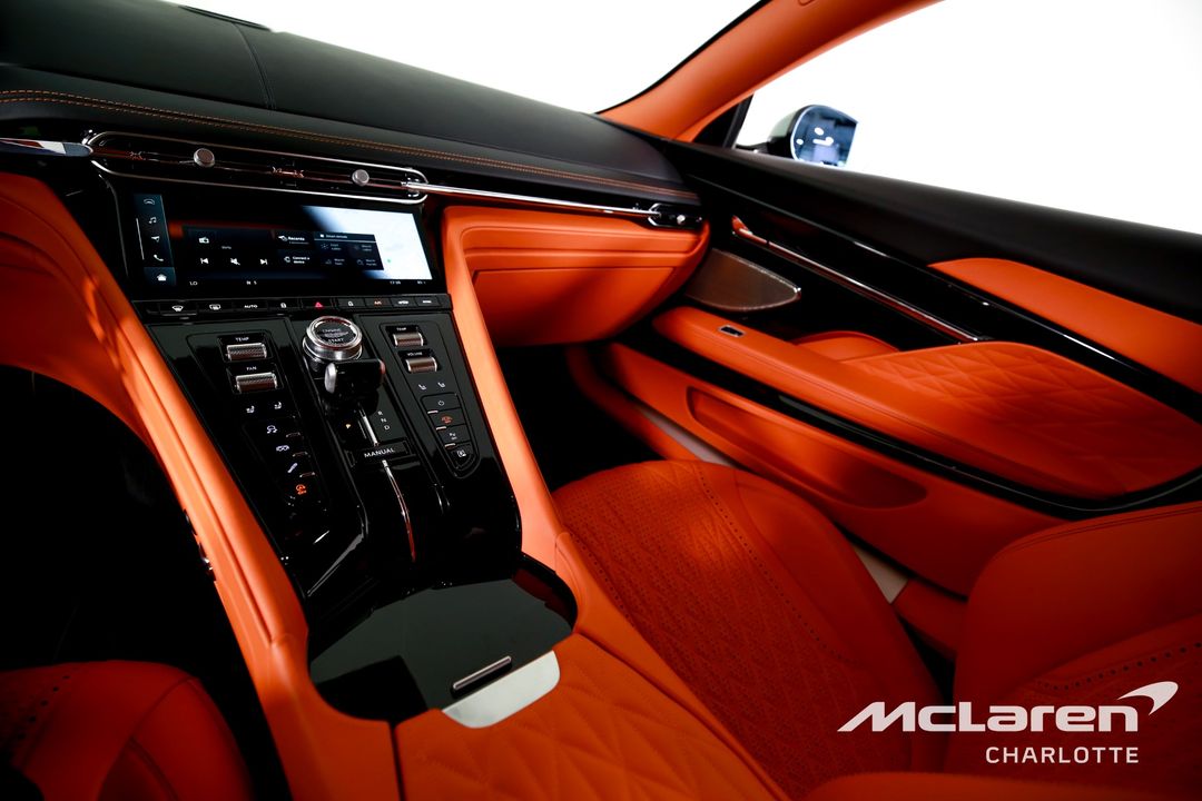 2024 Aston Martin DB12