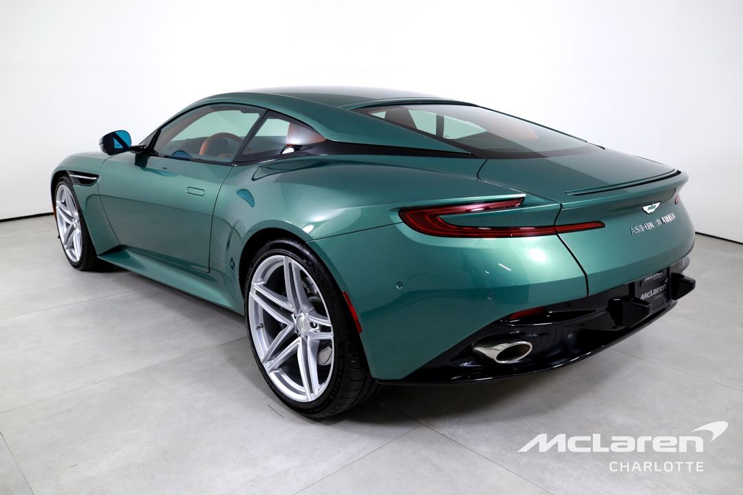 2024 Aston Martin DB12