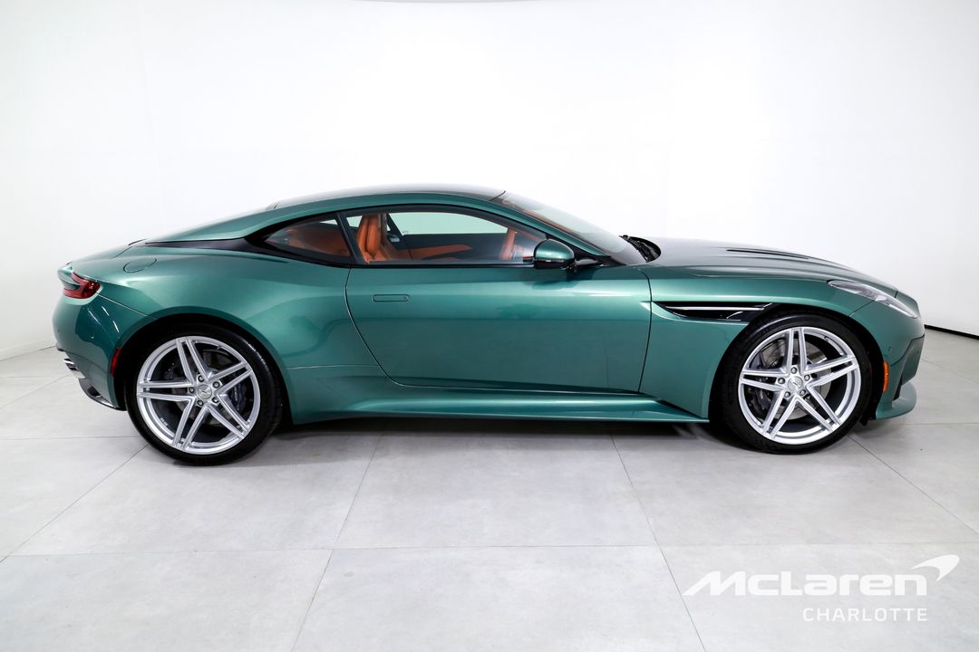 2024 Aston Martin DB12