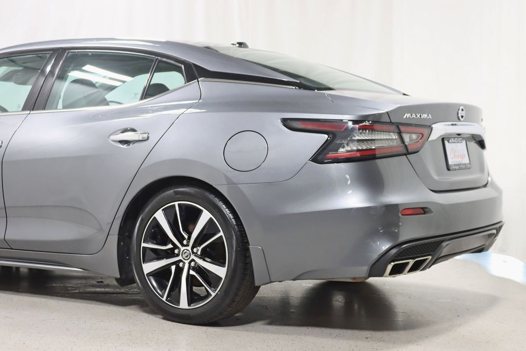 2022 Nissan Maxma