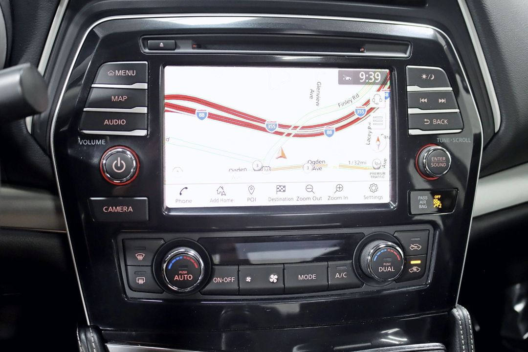 2022 Nissan Maxma