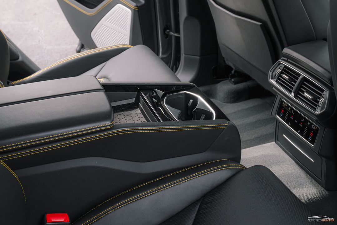 2019 Lamborghini Urus