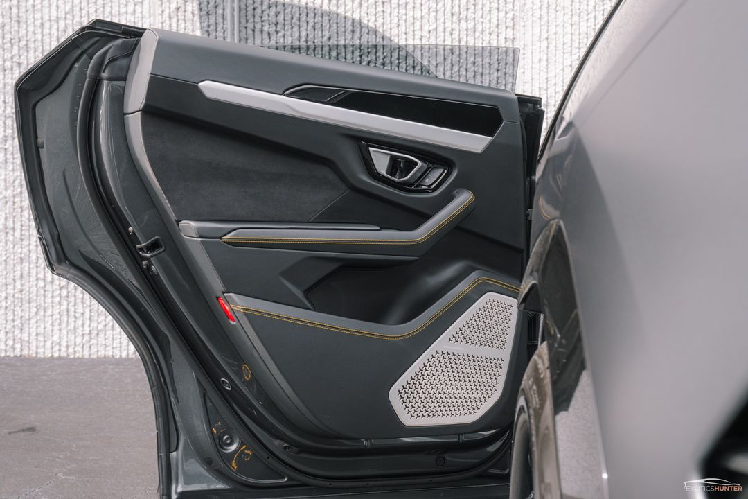 2019 Lamborghini Urus