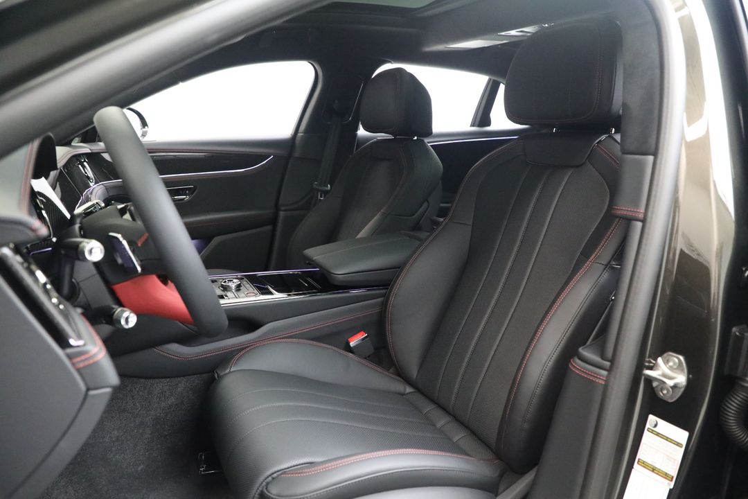 2025 Bentley Flying Spur