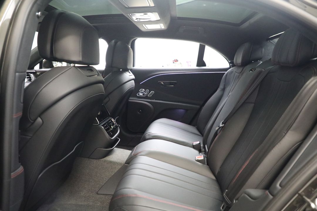 2025 Bentley Flying Spur
