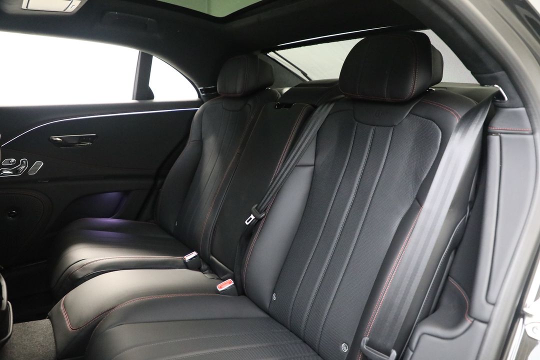 2025 Bentley Flying Spur