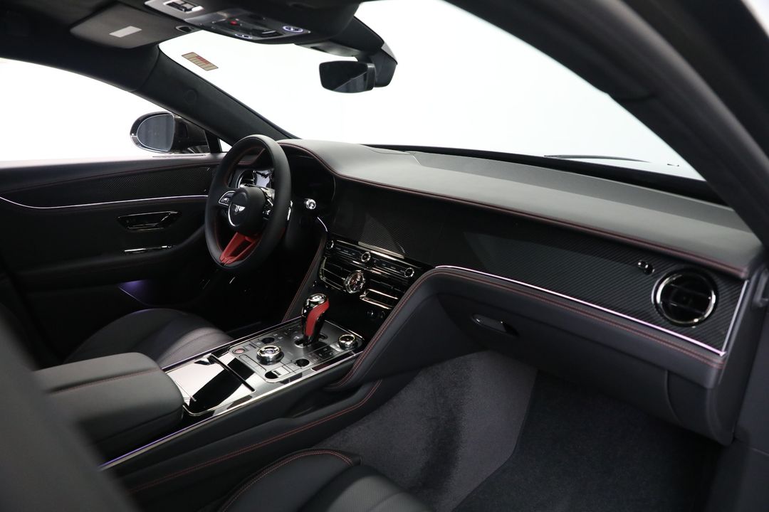2025 Bentley Flying Spur