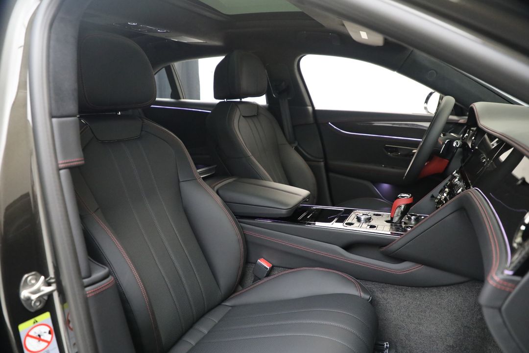 2025 Bentley Flying Spur
