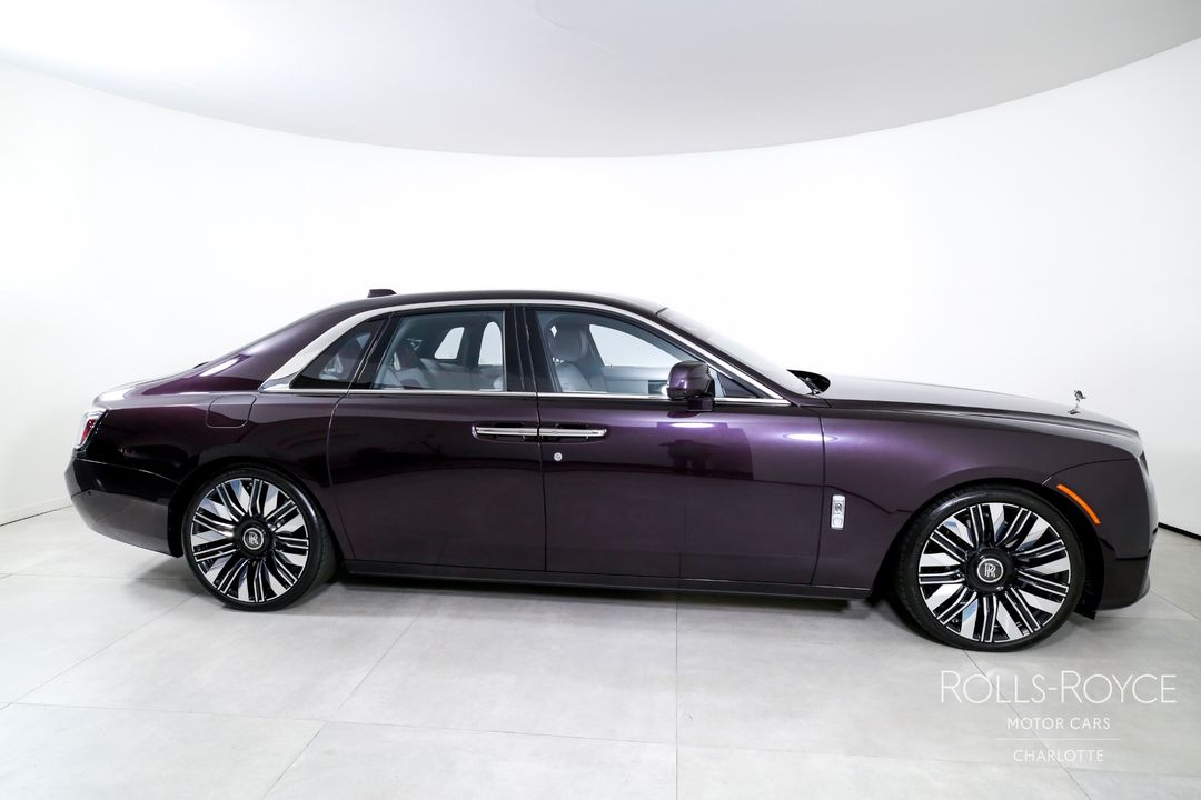 2025 Rolls-Royce Ghost